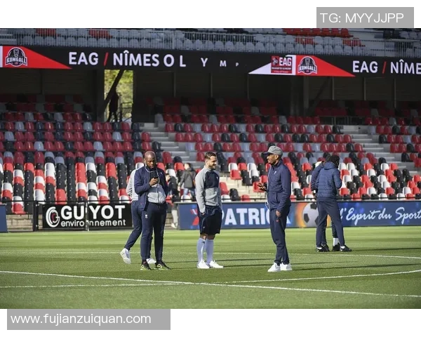 德甲巅峰对决美因茨主场迎战门兴能否抵挡客队强攻挑战